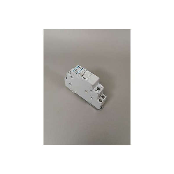 Relais pas à pas Hager EP524N 16 A 24 V 2NO 1 module